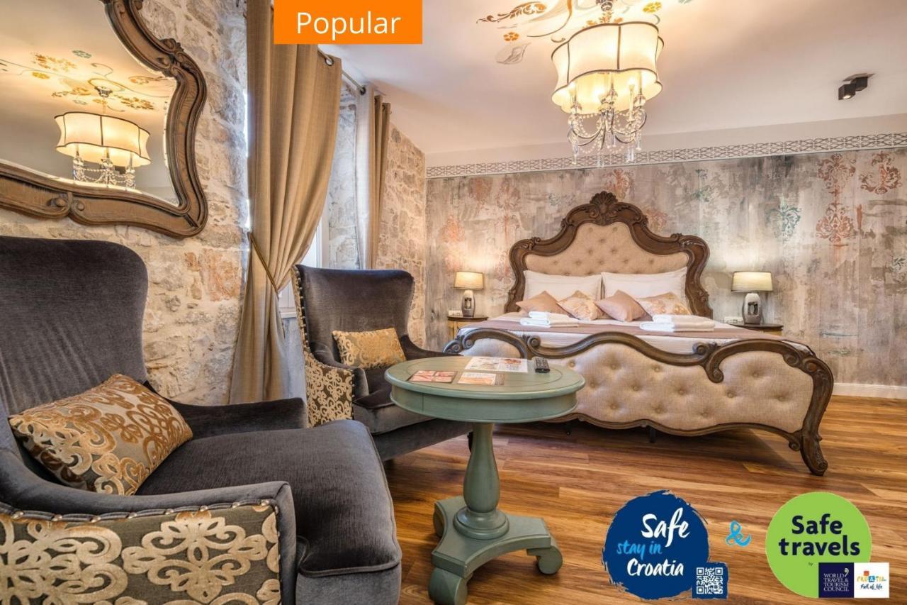 Plaza Marchi Old Town - Mag Quaint & Elegant Boutique Hotell 4*