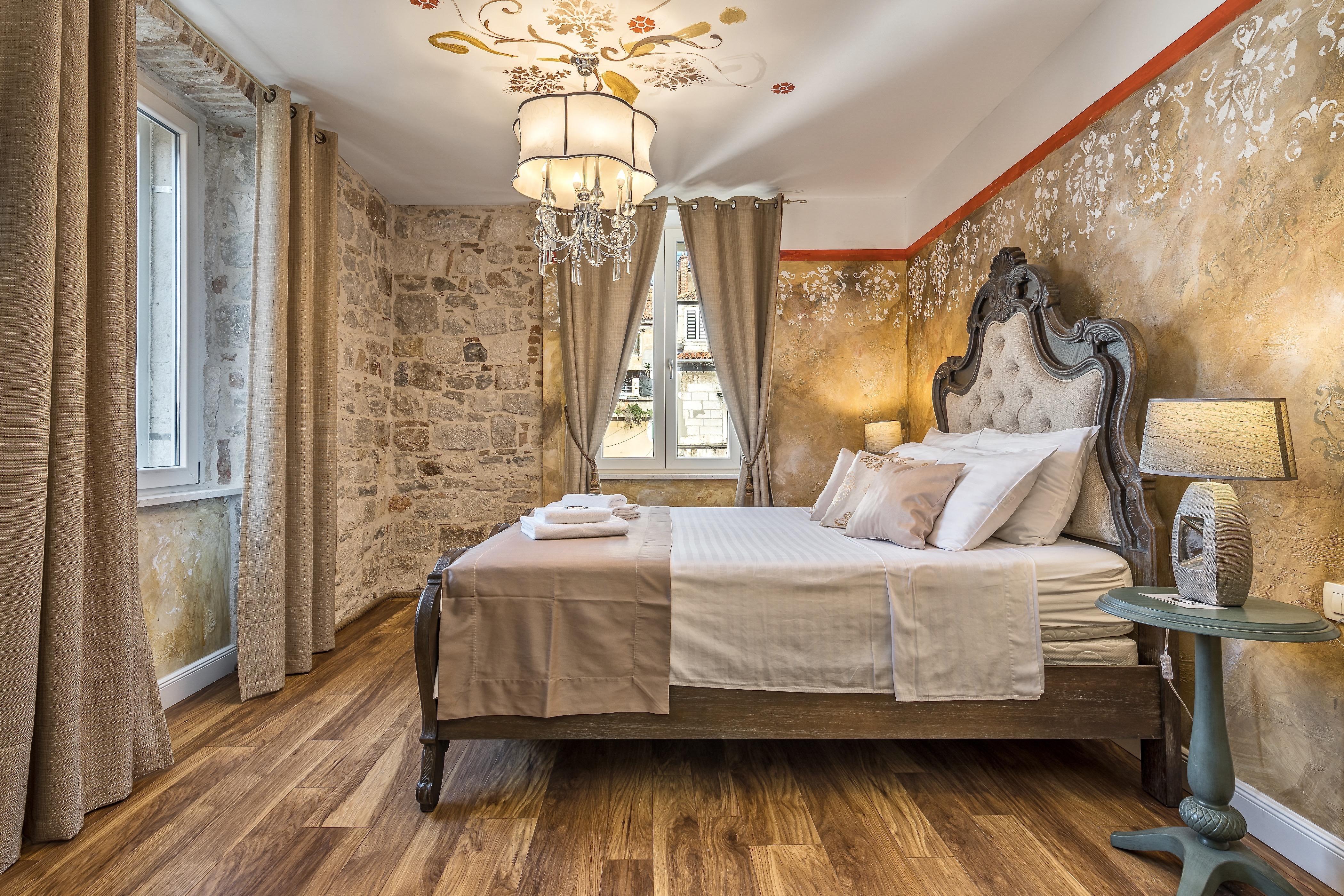 Hotell Plaza Marchi Old Town - Mag Quaint & Elegant Boutique