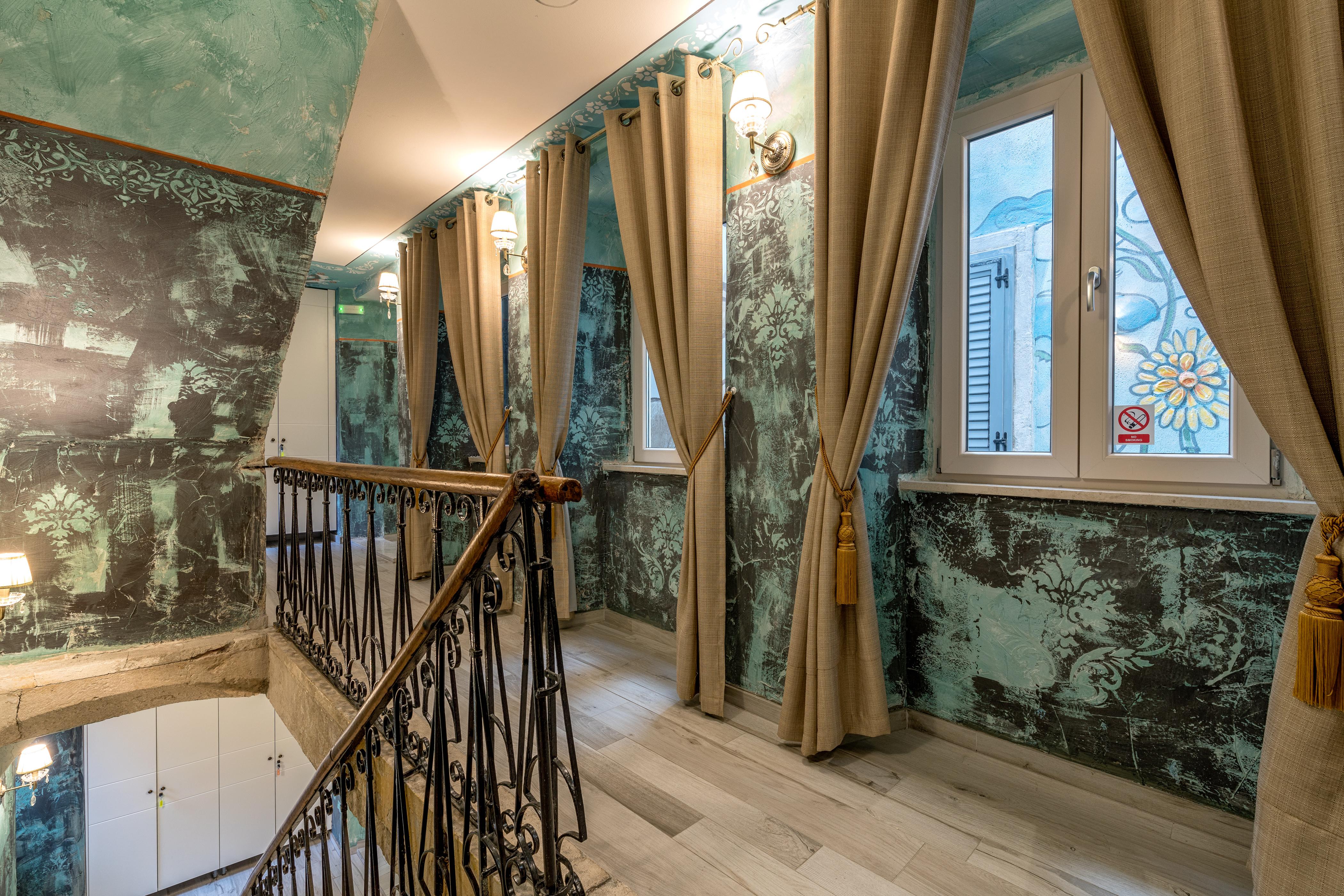 Plaza Marchi Old Town - Mag Quaint & Elegant Boutique Hotell Split