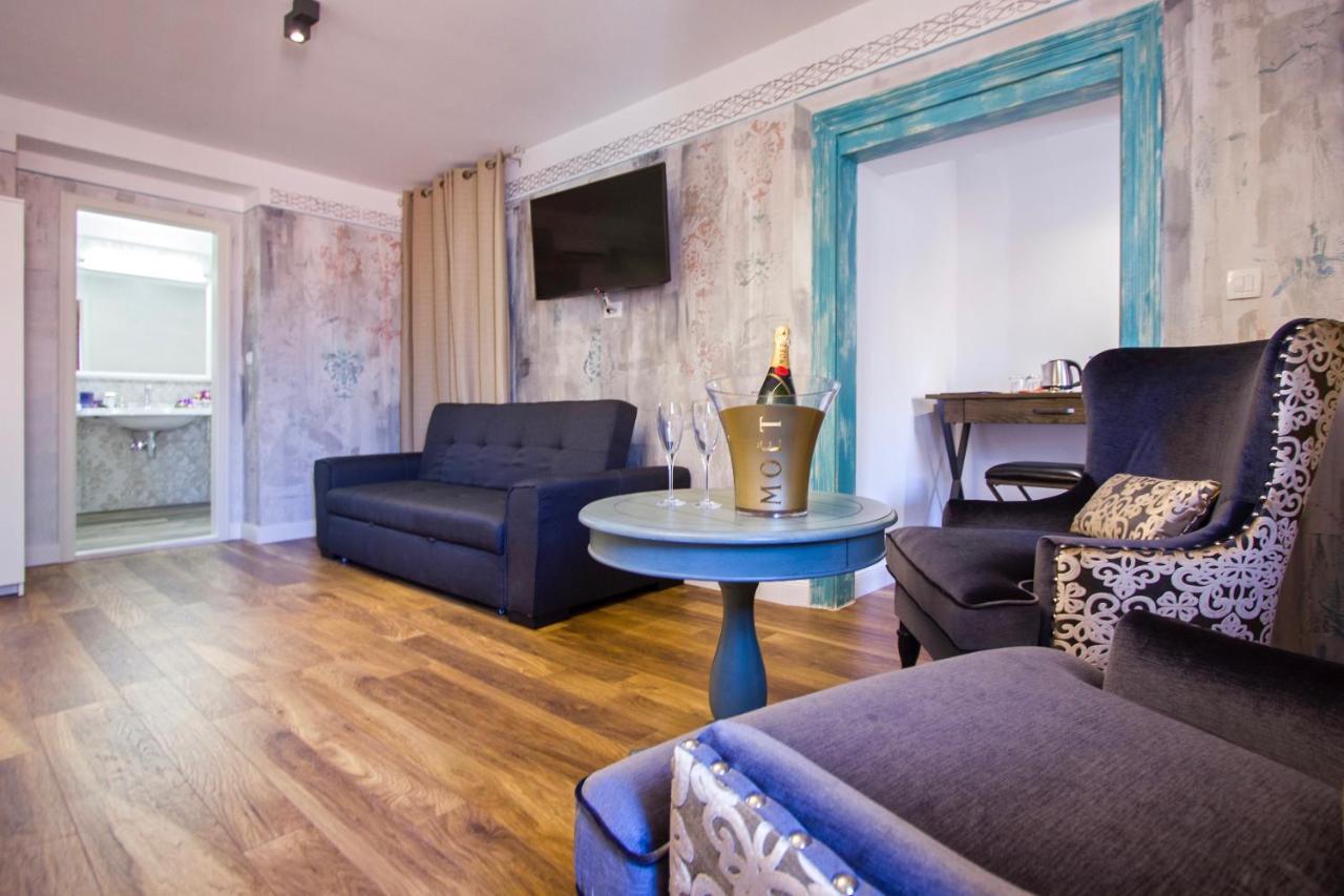 Plaza Marchi Old Town - Mag Quaint & Elegant Boutique Hotell Split